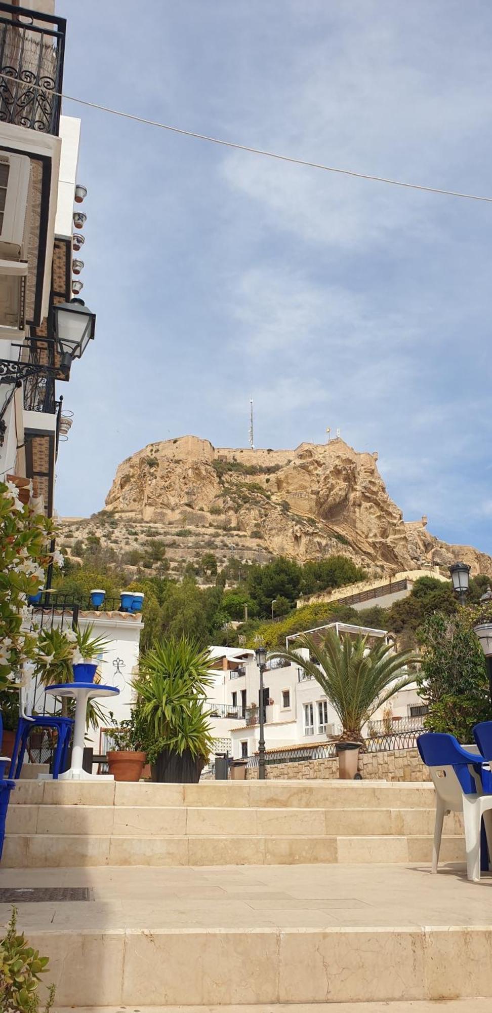 Nuevo Casco Antiguo, Playa Y Castillo Alicante Buitenkant foto